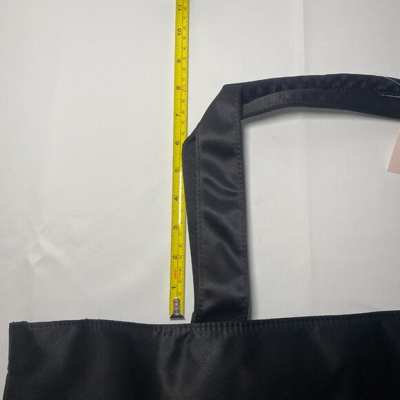 Victoria’s Secret Fashion Show 2025 Bling Angel Wings Tote Bag Weekender Zip NWT - Picture 10 of 10